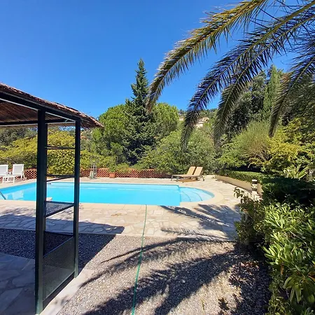 Clim Piscine Proche Villa La Londe-les-Maures